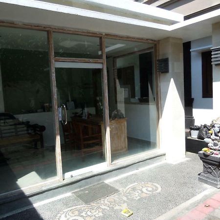 Krisna Seminyak Aparthotel Exterior foto